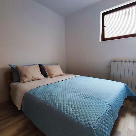 Olea Mar Apartma Pobegi Экстерьер фото