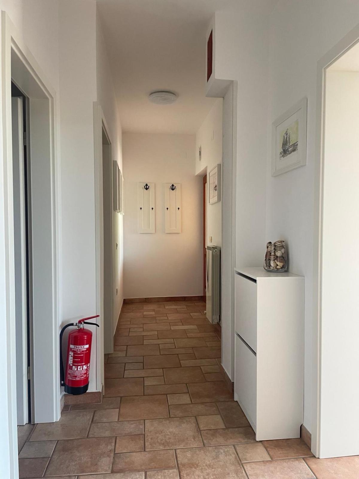 Olea Mar Apartma Pobegi Экстерьер фото